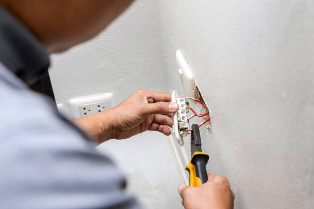 Best Circuit Breaker Repair  in Southern View, IL